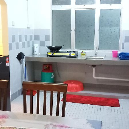 Aiman Homestay بورت ديكسون المظهر الخارجي الصورة