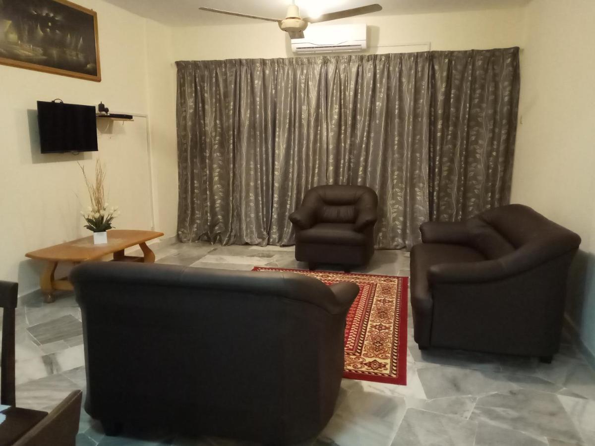 Aiman Homestay بورت ديكسون المظهر الخارجي الصورة