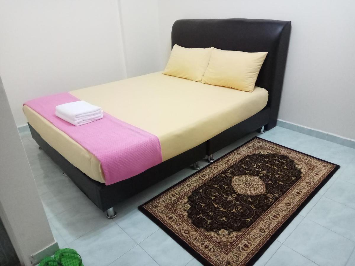 Aiman Homestay بورت ديكسون المظهر الخارجي الصورة